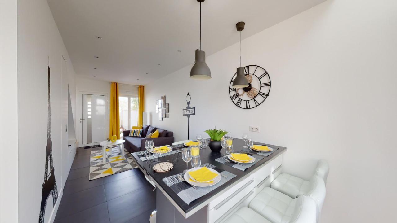 Paris House Villa Villejust Eksteriør bilde
